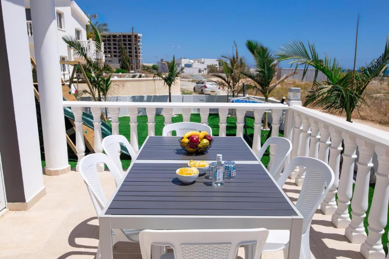 Villa Suncity Boutique Beachfront Ayia Napa Exterior foto