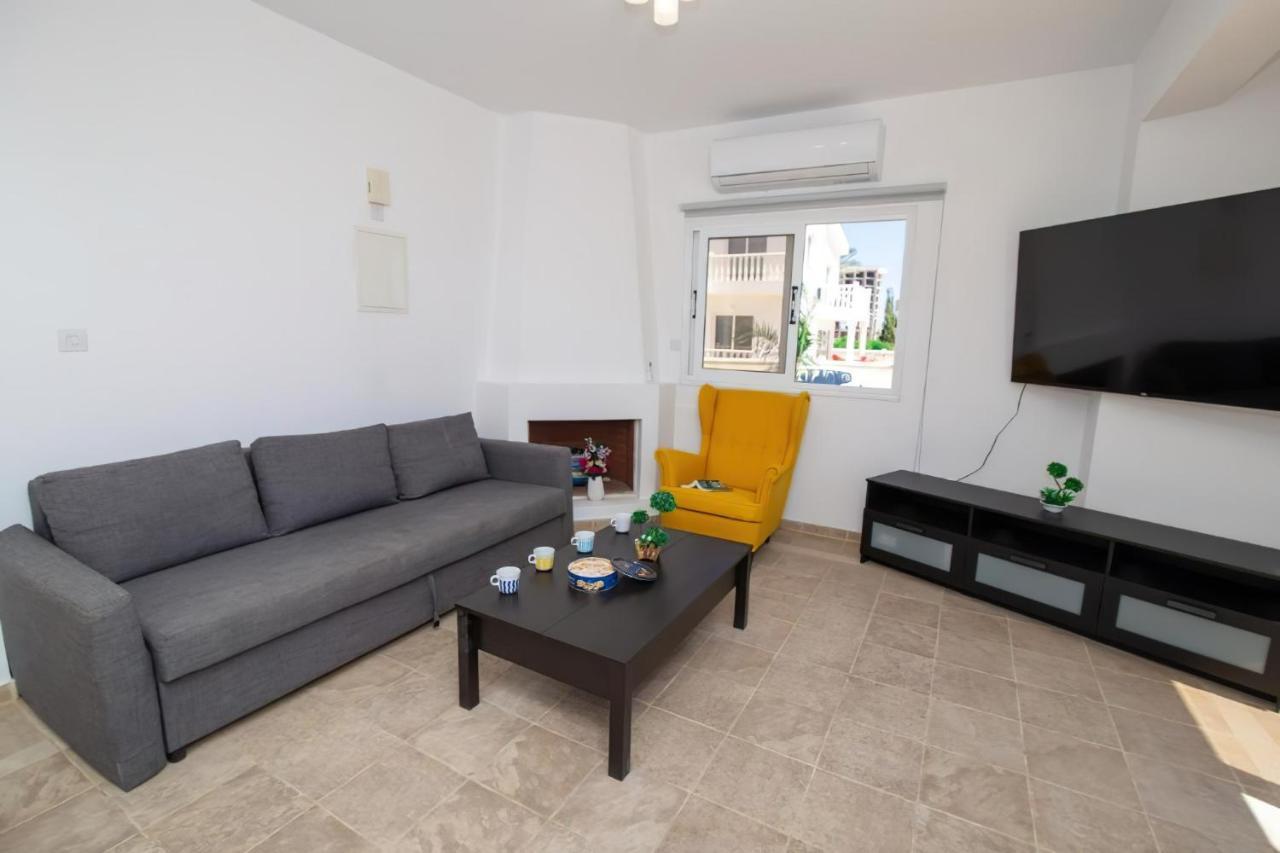 Villa Suncity Boutique Beachfront Ayia Napa Exterior foto