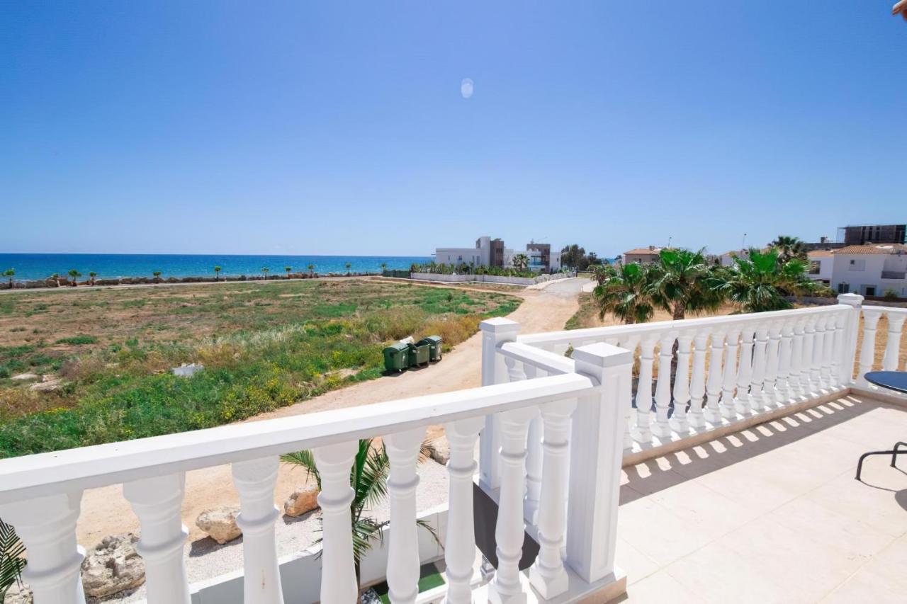 Villa Suncity Boutique Beachfront Ayia Napa Exterior foto