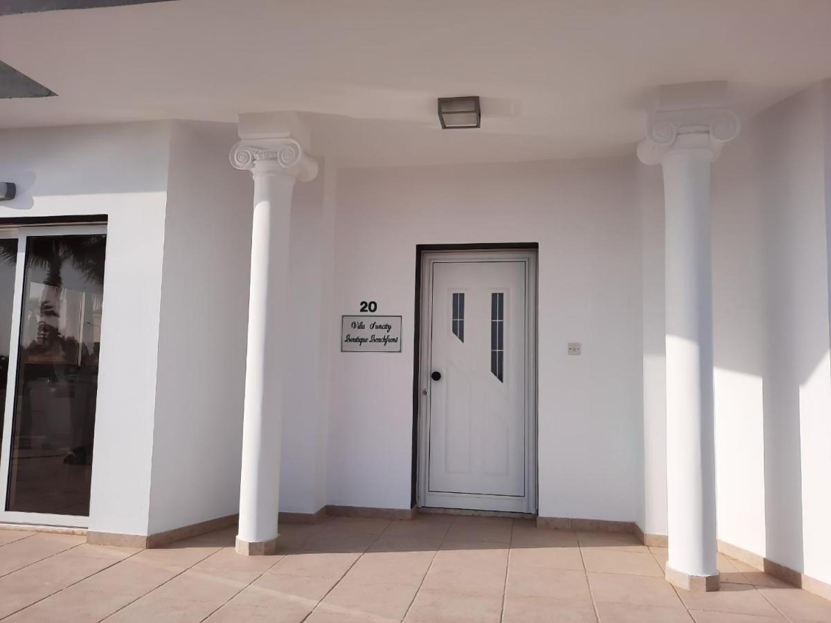 Villa Suncity Boutique Beachfront Ayia Napa Exterior foto